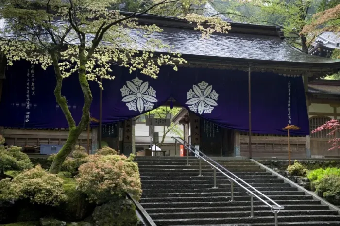 Framed Print : Entry portal at Eiheiji Temple, headquarters of Soto sect of Zen Buddhism