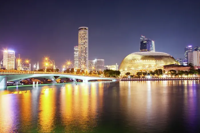 Framed Print : Esplanade bridge and esplanade theaters on the bay, Singapore Framed Print : Esplanade bridge and esplanade theaters on the bay, Singapore