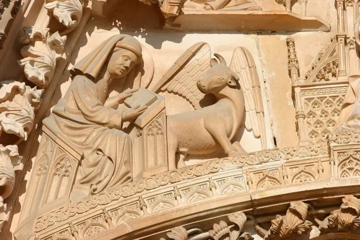 Framed Print : Evangelist Luke and his symbol the cow, Batalha Monastery, UNESCO World Heritage Site Framed Print : Evangelist Luke and his symbol the cow, Batalha Monastery, UNESCO World Heritage Site