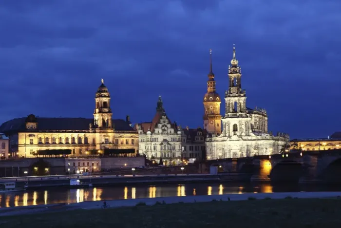 Framed Print : Evening view of city skyline including Hofkirche (St. Trinity Cathedral) Framed Print : Evening view of city skyline including Hofkirche (St. Trinity Cathedral)