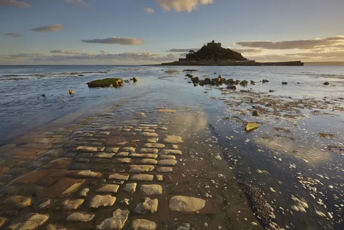 Framed Print : An evening view of St. Michaels Mount, one of Cornwalls most iconic landmarks Framed Print : An evening view of St. Michaels Mount, one of Cornwalls most iconic landmarks