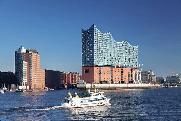 Excursion boat on Elbe River, Elbphilharmonie, HafenCity, Hamburg, Hanseatic City