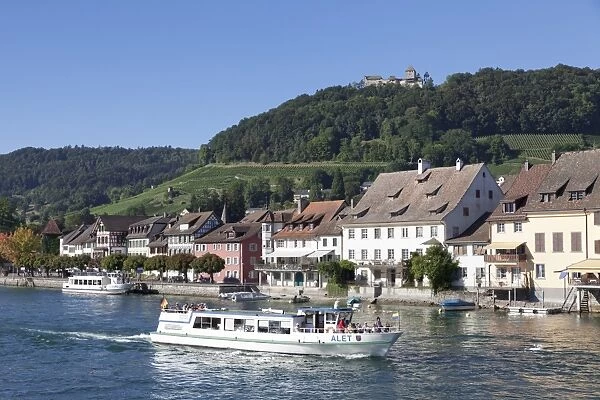 Excursion boat on the Rhine River with Burg Hohenklingen castle, Stein am Rhein, Canton Schaffhausen, Switzerland, Europe