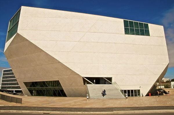 Exterior of the Casa da Musica concert hall, Rem Koolhs architect, Oporto