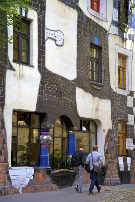 Framed Print : Exterior Kunsthaus Wien Hundertwasser Museum, Vienna, Austria, Central Europe Framed Print : Exterior Kunsthaus Wien Hundertwasser Museum, Vienna, Austria, Central Europe
