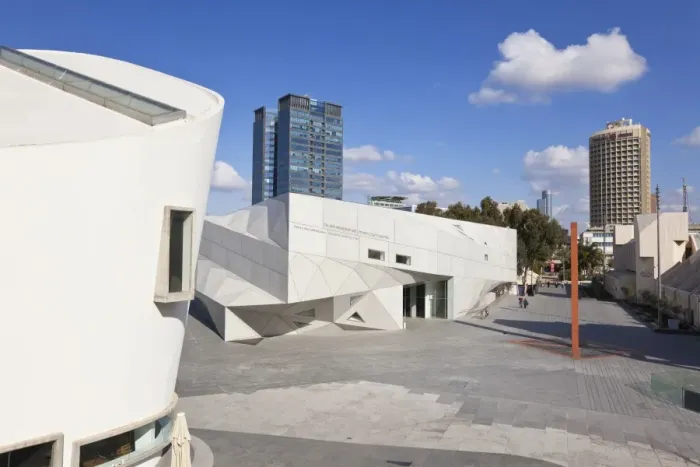 Framed Print : Exterior of the new Herta and Paul Amir building of the Tel Aviv Museum of Art, Tel Aviv, Israel, Middle East Framed Print : Exterior of the new Herta and Paul Amir building of the Tel Aviv Museum of Art, Tel Aviv, Israel, Middle East