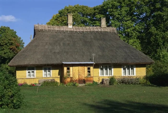 Framed Print : Exterior of a single storey thatched house, Island of Muhu, west of Tallinn Framed Print : Exterior of a single storey thatched house, Island of Muhu, west of Tallinn