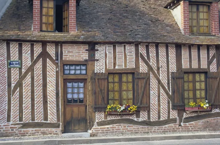 Framed Print : Exterior of timbered house, La Maison de Foussydoire in the Sologne Region in Loire Framed Print : Exterior of timbered house, La Maison de Foussydoire in the Sologne Region in Loire