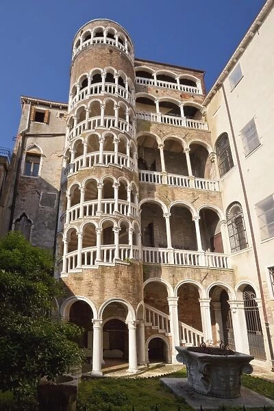 External stairway, Palazzo Contarini del Bovolo dating from the 15th century
