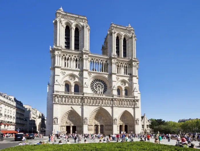 Framed Print : Front facade of the Cathedral of Notre Dame, Ile de la Cite, Paris, France, Europe Framed Print : Front facade of the Cathedral of Notre Dame, Ile de la Cite, Paris, France, Europe