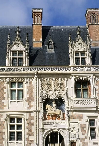 Facade de l aile Louix XII, Chateau of Blois, Pays de Loire, Loire Valley