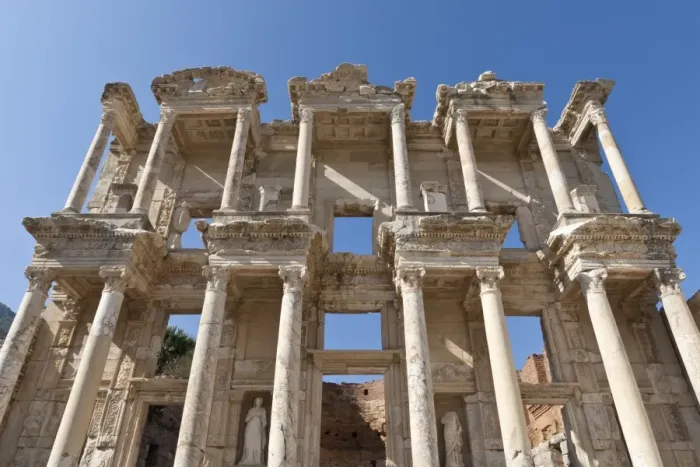 Framed Print : Facade of the Library of Celsus, Roman ruins of ancient Ephesus, near Kusadasi, Anatolia, Turkey, Asia Minor, Eurasia Framed Print : Facade of the Library of Celsus, Roman ruins of ancient Ephesus, near Kusadasi, Anatolia, Turkey, Asia Minor, Eurasia