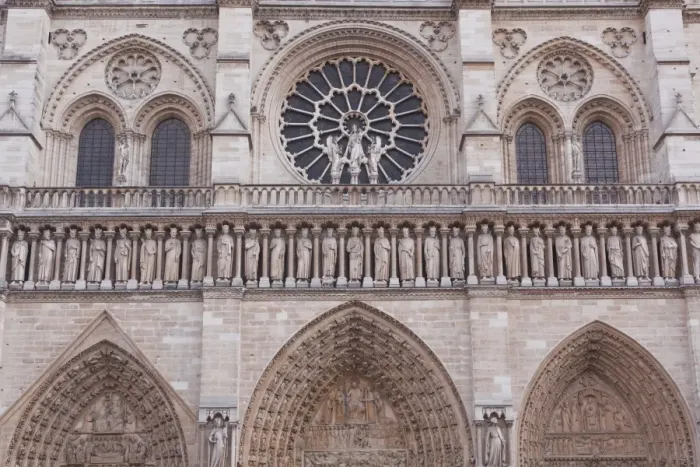 Framed Print : The facade of Notre Dame de Paris cathedral, Paris, France, Europe Framed Print : The facade of Notre Dame de Paris cathedral, Paris, France, Europe