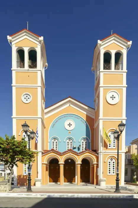 Framed Print : Facade and twin bell towers of church in Lixouri old town, Kefalonia, Ionian Islands, Greek Islands, Greece, Europe Framed Print : Facade and twin bell towers of church in Lixouri old town, Kefalonia, Ionian Islands, Greek Islands, Greece, Europe