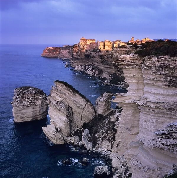The Falaise and Haute Ville at dawn, Bonifacio, South Corsica, Corsica, France, Mediterranean, Europe