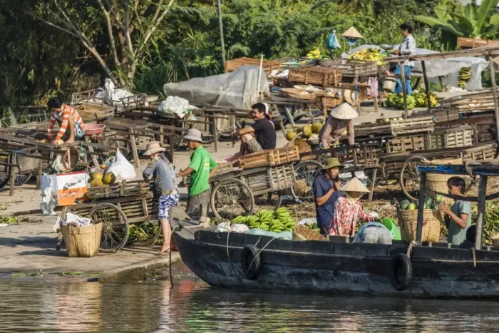 Framed Print : Families at floating market selling produce and wares in Chau Doc, Mekong River Delta, Vietnam, Indochina, Southeast Asia, Asia Framed Print : Families at floating market selling produce and wares in Chau Doc, Mekong River Delta, Vietnam, Indochina, Southeast Asia, Asia