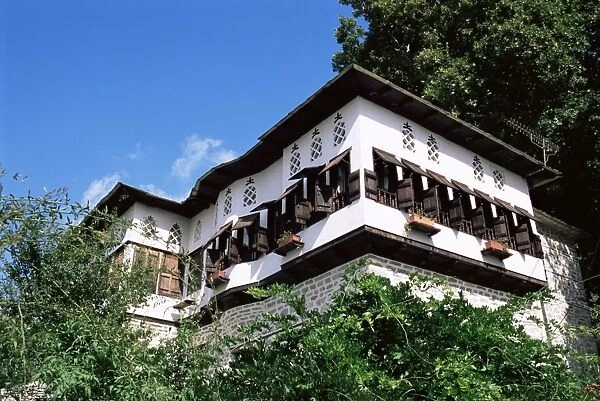 The famous mansions unique to the high Areas in the Pelion