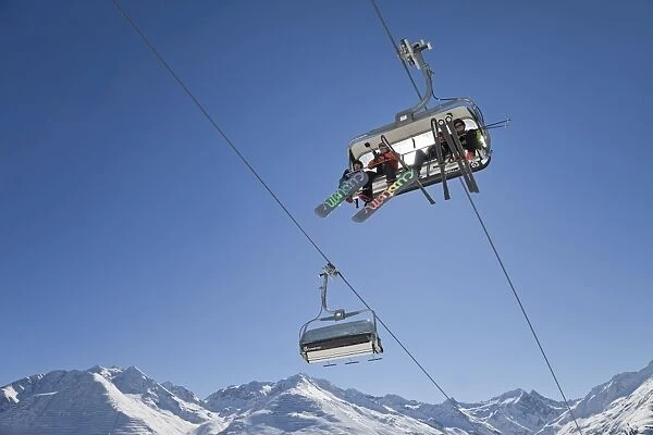 Fast modern chairlift, St. Anton am Arlberg, Tirol, Austria, Europe
