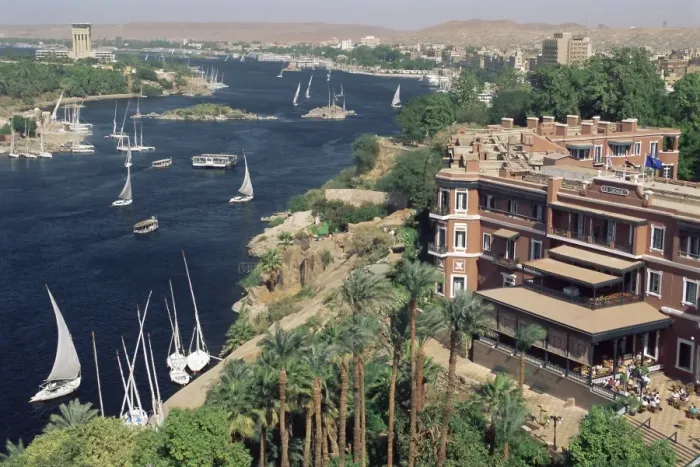 Framed Print : Feluccas on the River Nile and the Old Cataract Hotel, Aswan, Egypt, North Africa, Africa Framed Print : Feluccas on the River Nile and the Old Cataract Hotel, Aswan, Egypt, North Africa, Africa