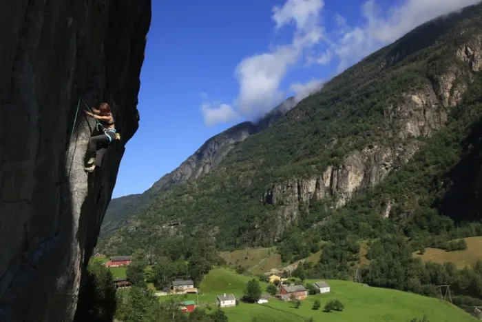 Framed Print : A female climber tackles a steep cliff at Loven, near Aurland, western Norway, Scandinavia, Europe Framed Print : A female climber tackles a steep cliff at Loven, near Aurland, western Norway, Scandinavia, Europe