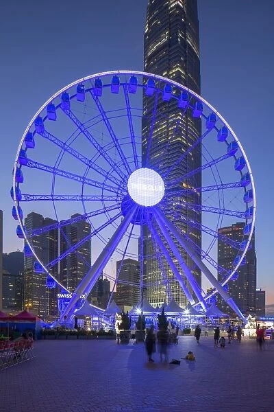 Ferris wheel at dusk, Central, Hong Kong Island, Hong Kong, China, Asia
