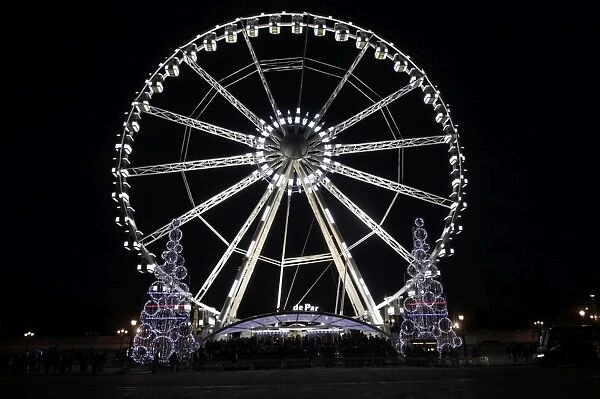 Ferris wheel at Place de la Concorde, Paris, France, Europe