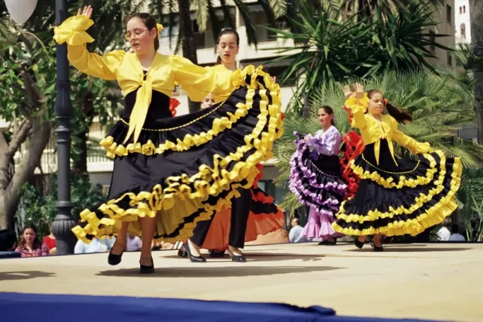 Framed Print : Fiesta flamenco dancers