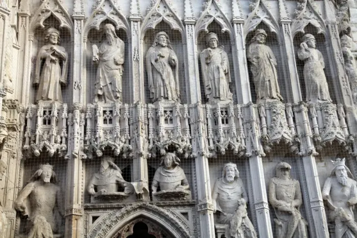 Framed Print : Figures over the west door of Exeter Cathedral, Exeter, Devon, England, United Kingdom, Europe Framed Print : Figures over the west door of Exeter Cathedral, Exeter, Devon, England, United Kingdom, Europe