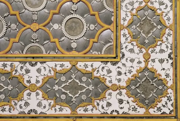 Framed Print : Detail of the fine mirror and plaster work found in the Sheesh Mahal Framed Print : Detail of the fine mirror and plaster work found in the Sheesh Mahal