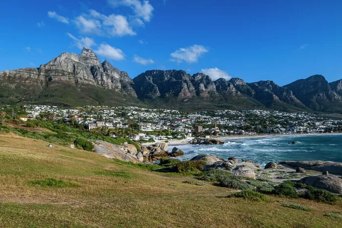 Framed Print : Fine sand beach under the Twelve Apostles, Camps Bay, Cape Town, South Africa, Africa Framed Print : Fine sand beach under the Twelve Apostles, Camps Bay, Cape Town, South Africa, Africa