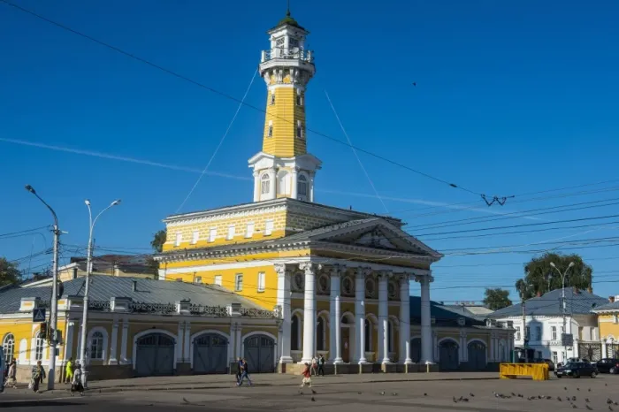 Framed Print : Fire tower on Susaninskaya Square, Kostroma, Golden Ring, Russia, Europe Framed Print : Fire tower on Susaninskaya Square, Kostroma, Golden Ring, Russia, Europe