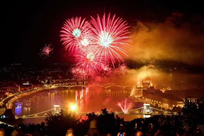 Framed Print : Fireworks Show over Budapest on 20th August (St. Stephens Day) Framed Print : Fireworks Show over Budapest on 20th August (St. Stephens Day)