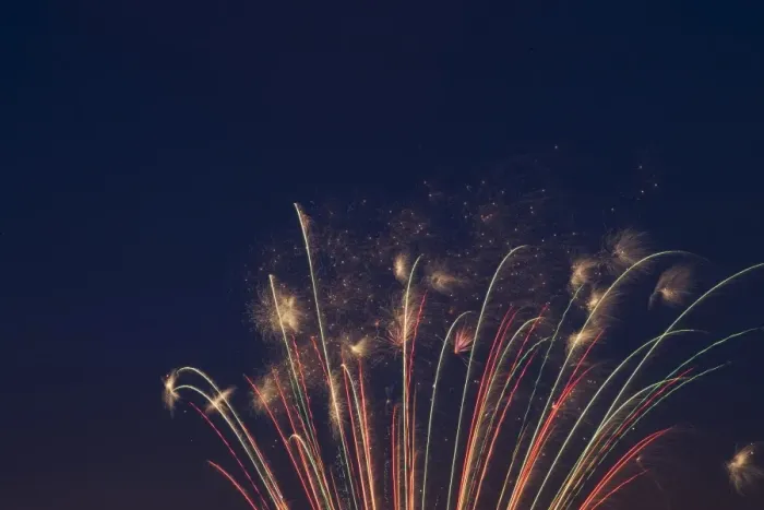 Framed Print : Fireworks celebrating the 4th of July Framed Print : Fireworks celebrating the 4th of July