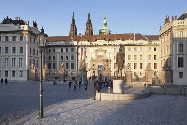 First courtyard, Castle Hradcany and St. Vitus cathedral, Castle District, UNESCO World Heritage Site, Prague, Bohemia, Czech Republic, Europe