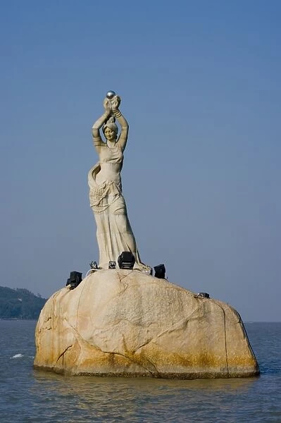 Fisher girl statue, , Zhuhai, Guangdong, China, Asia