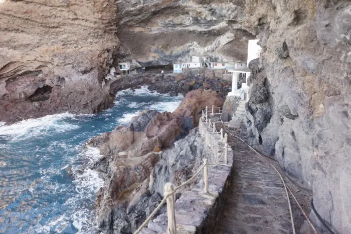 Framed Print : Fishermans houses at Cueva de Candeleria (Bay of Pirates), Tijarafe, La Palma, Canary Islands