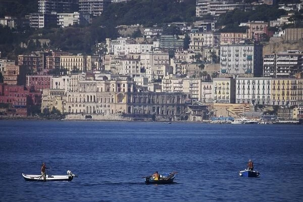 Fishermen, Bay of Naples, Campania, Italy, Europe