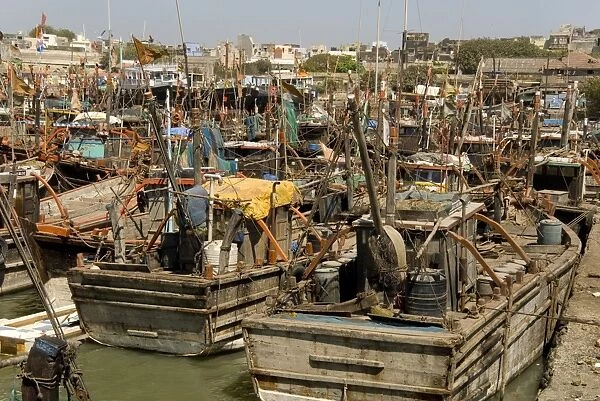 Fishing boat harbour, Porbander, Gujarat, India, Asia