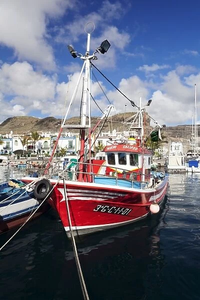 Fishing boat at the old port of Puerto de Mogan, Gran Canaria, Canary Islands, Spain, Atlantic, Europe