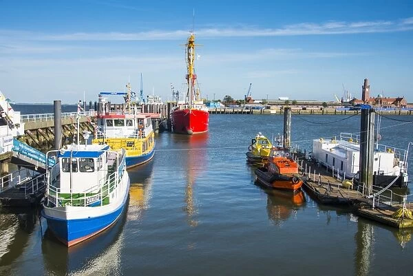Fishing boats in the harbour of Cuxhaven, Lower Saxony, Germany, Europe