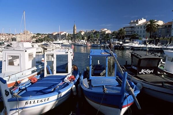 Fishing boats in the harbour, Sanary-sur-Mer, Var, Cote d Azur, Provence