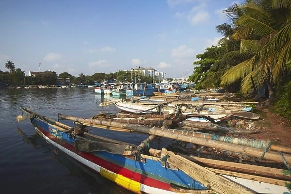 Fishing boats in Negombo Lagoon, Negombo, Western Province, Sri Lanka, Asia