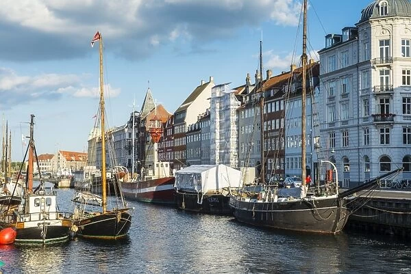 Fishing boats in Nyhavn, 17th century waterfront, Copernhagen, Denmark, Scandinavia, Europe