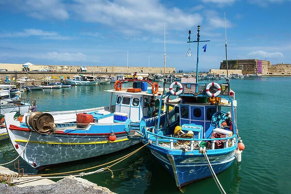 Fishing boats in the old harbour of Heraklion, Crete, Greek Islands, Greece, Europe