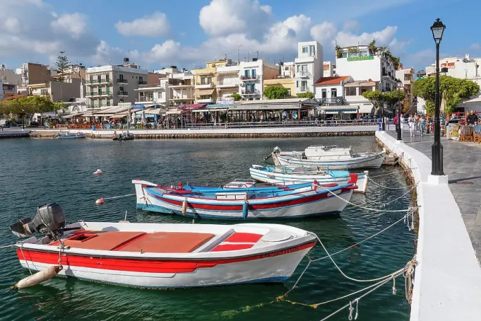 Framed Print : Fishing boats at the promenade of Voulismeni Lake, Agios Nikolaos, Lasithi, Crete, Greek Islands, Greece, Europe Framed Print : Fishing boats at the promenade of Voulismeni Lake, Agios Nikolaos, Lasithi, Crete, Greek Islands, Greece, Europe
