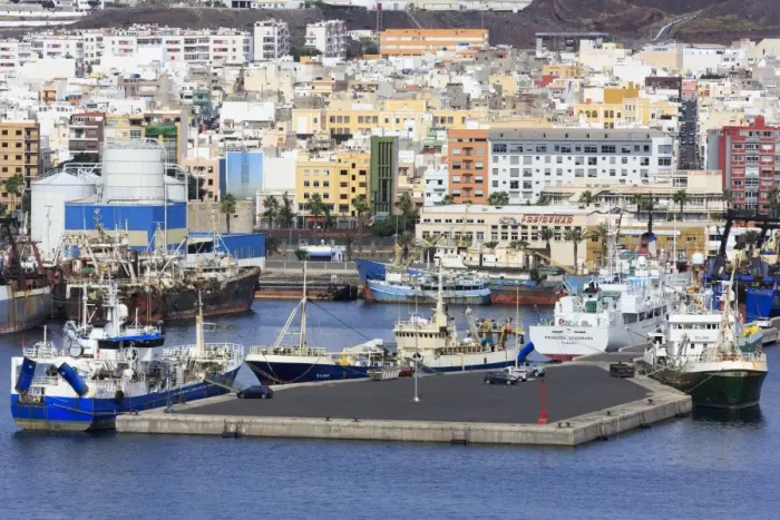 Framed Print : Fishing boats in Santa Catalina Port, Las Palmas City, Gran Canaria Island, Canary Islands, Spain, Atlantic, Europe Framed Print : Fishing boats in Santa Catalina Port, Las Palmas City, Gran Canaria Island, Canary Islands, Spain, Atlantic, Europe