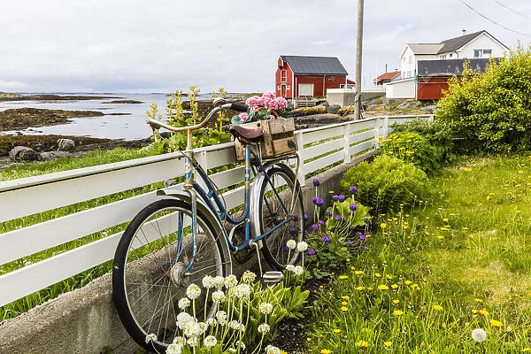 The fishing village of Veilholmen on the island of Smola, Norway, Scandinavia, Europe