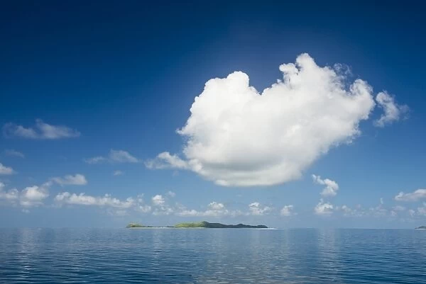 Very flat ocean, Mamanuca Islands, Fiji, South Pacific