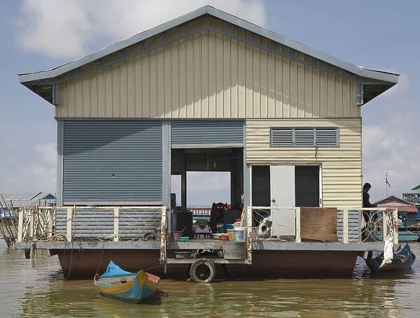 A floating house, Tonle Sap Lake, Cambodia, Indochina, Southeast Asia, Asia