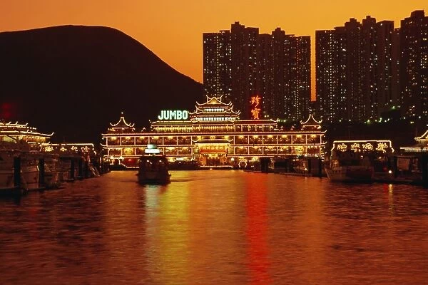 Floating restaurants at Aberdeen, Hong Kong, China, Asia